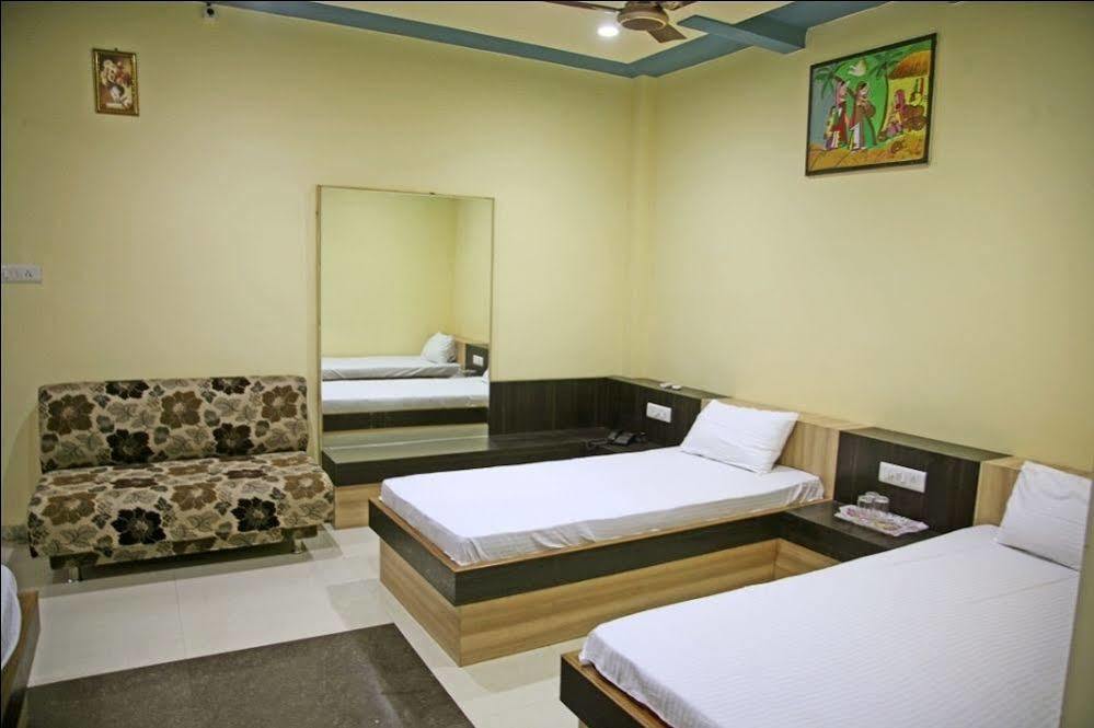Oyo 2061 Hotel New Holiday Inn Ajmer Exterior photo